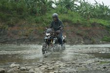 Tes BMW G310GS di Off-road dan Jalanan Aspal