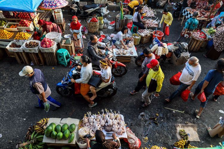 Ormas Diduga Lindungi PKL Kramat Jati: Sekuriti Ingin Tertibkan Hampir Dipukuli