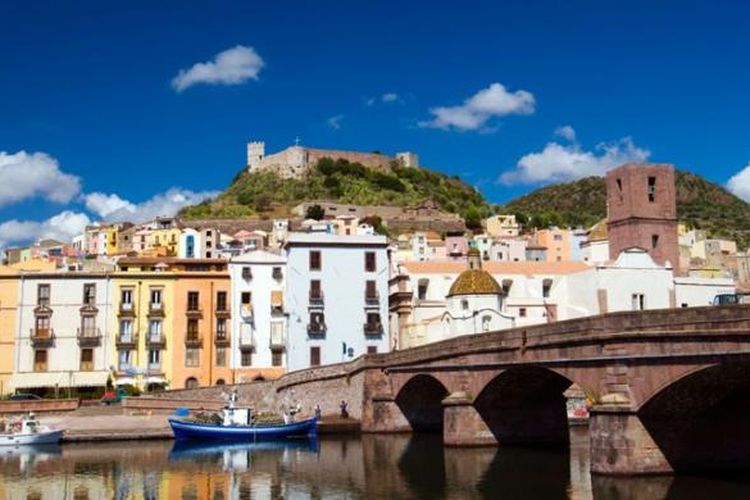 Banyak Penduduk di Sardinia Italia Mencapai Usia 100 Tahun, Apa Resepnya?