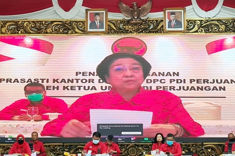 Ketua Umum PDI-P Soekarnoputri saat meresmikan Monumen Mutiara Bangsa di Palu, Sulawesi Tengah secara virtual, Rabu (22/7/2020). 