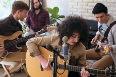 Lirik dan Chord Lagu Howl - Racoma