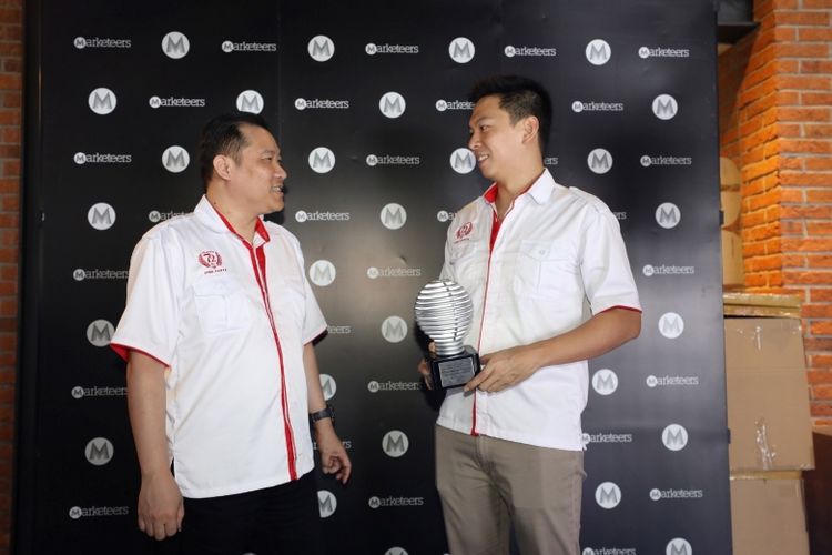PT Siba Surya meraih penghargaan Innovative Logistic Management System of the Year pada ajang Marketeer Editor?s Choice Award (MECA) 2023 yang diselenggarakan oleh majalah Marketeer di Jakarta, Jumat (13/10/2023).