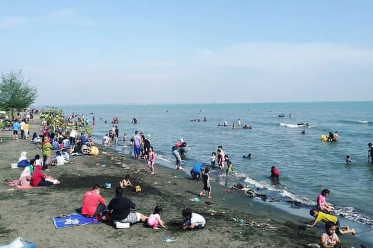 Pantai Tirang di Semarang: Daya Tarik, Harga Tiket, Jam Buka, dan Rute ...