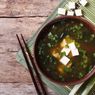 Resep Sup Miso Bayam, Ide Makanan Sehat untuk Anak Cuma 4 Bahan