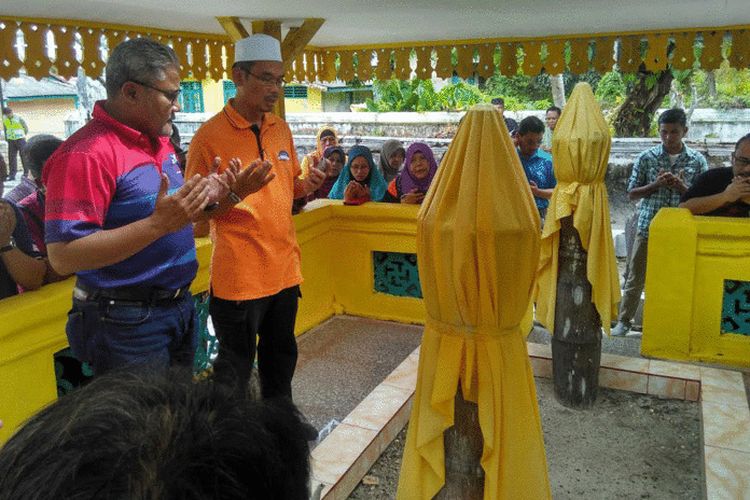 Makam Sultan Mahmud Riayat Syah