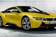 Ketika Mobil Listrik Futuristik BMWi Berjubah Kuning