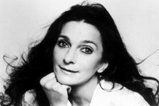 Lirik dan Chord Lagu Priests - Judy Collins