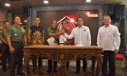 Tingkatkan Pemerataan Akses Energi, Ditjen EBTKE Teken Perjanjian Kerja Sama dengan TNI dan PLN
