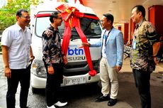 BTN Serahkan Bantuan Operasional Kebersihan ke RS Santa Elisabeth Batam