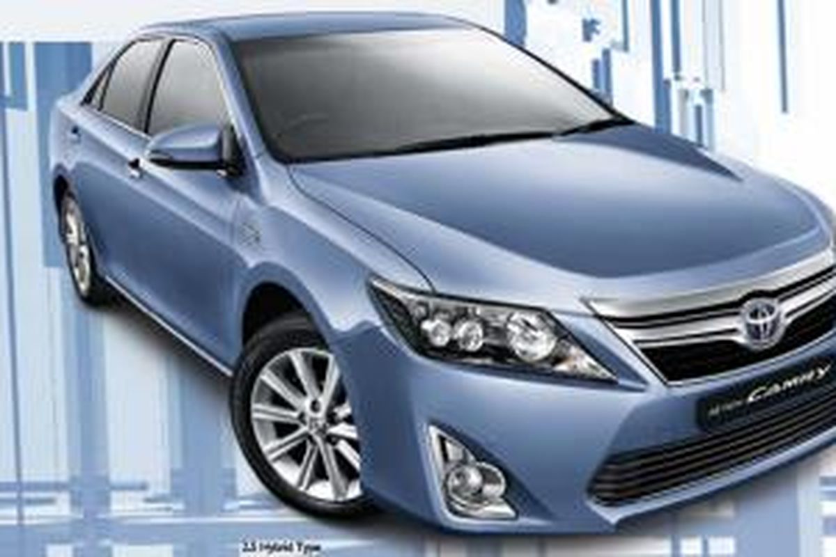 Toyota All-New Camry Hybrid menjadi pilihan yang cukup menjanjikan untuk mendapatkan ekslusivitas sekaligus konsumsi bahan bakar irit.