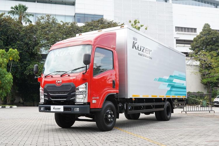 UD Trucks New Kuzer SKE 150