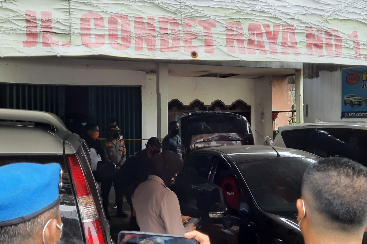 Penampakan rumah terduga teroris di Jalan Raya Condet, RT 005/003, Balekambang, Kramatjati, Jakarta Timur. Foto diambil pada Senin (29/3/2021).