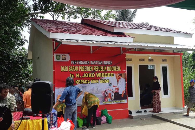 Rumah dari Presiden Joko Widodo untuk Mak Unah yang berada di RT 47, RW 07, Kelurahan Sei Selincah, Kecamatan Kalidoni, Palembang.