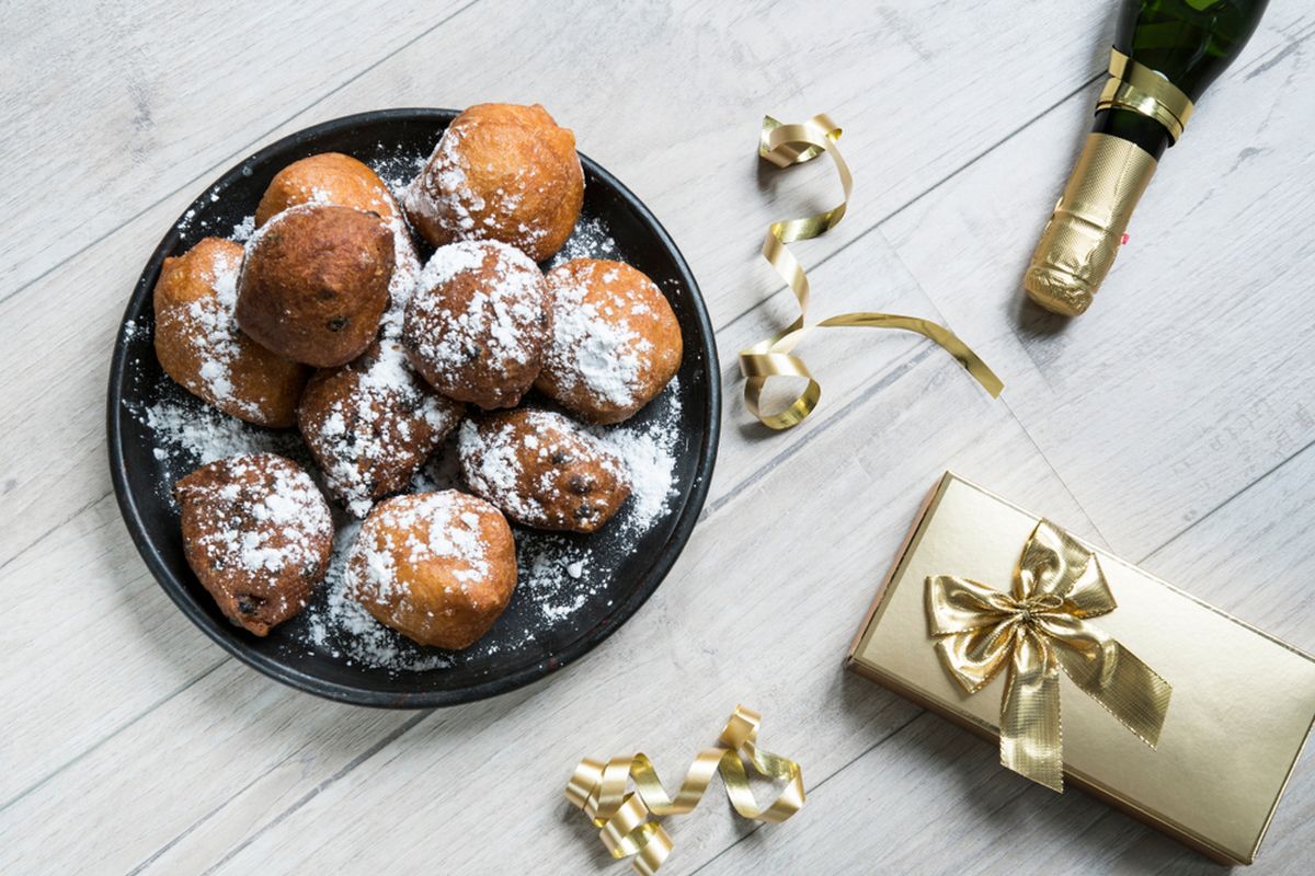 Oliebollen, kue tahun baru di Belanda