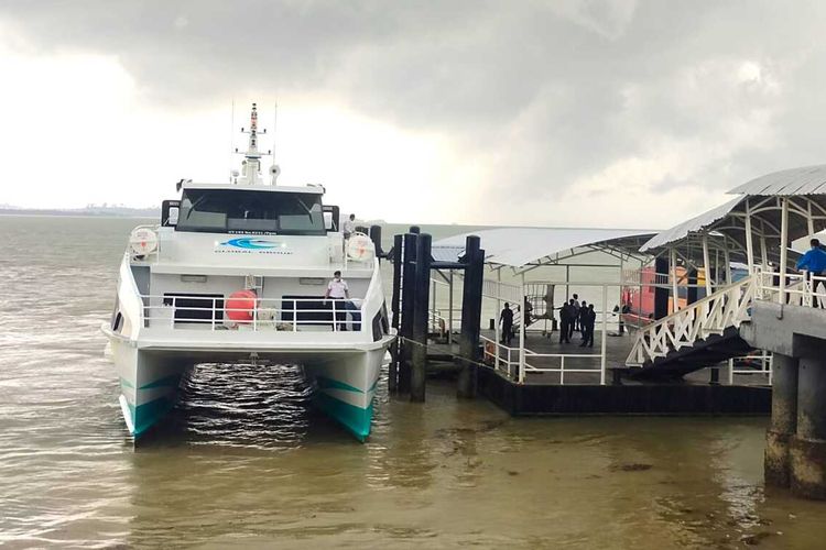 Pelayaran internasional rute Tanjungbalai Karimun - Kukup Pontian Malaysia dan Tanjungbalai Karimun - Puteri Harbour Johor Malaysia telah resmi dibuka sejak 19 Mei 2022.