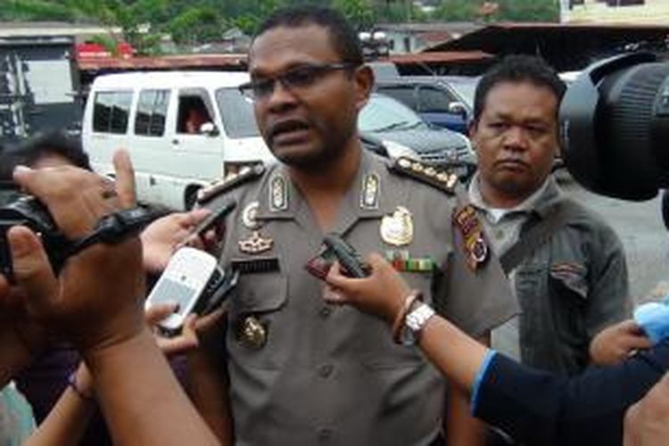 Kepala Bidang Hubungan Masyarakat, Kepolisian Daerah Papua, Kombes Patrige Renwarin