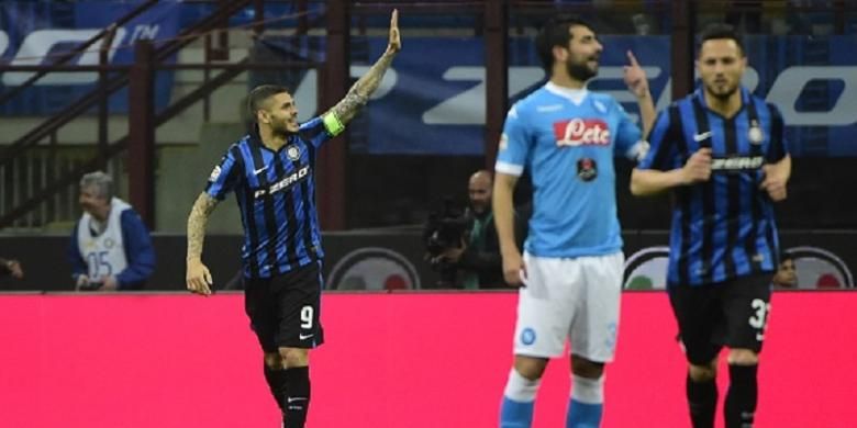 Mauro Icardi merayakan gol Inter Milan ke gawang Napoli pada lanjutan Serie A di Stadion Giuseppe Meazza, Sabtu (16/4/2016).