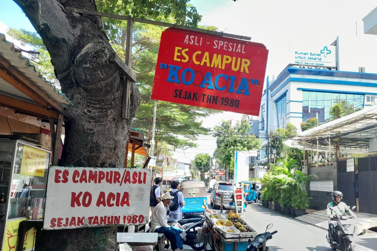 Es Campur Ko Acia, Sawah Besar, Jakarta Pusat