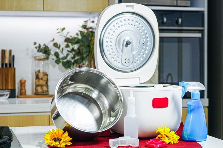 Cara membersihkan rice cooker