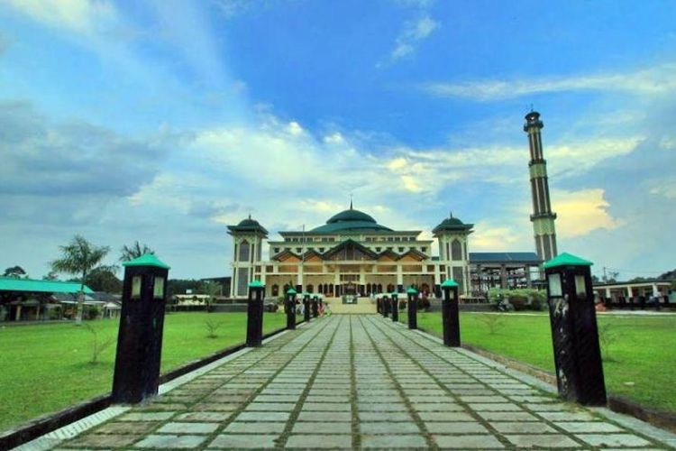 Masjid Raya Tuatunu di Pangkalpinang, Bangka Belitung