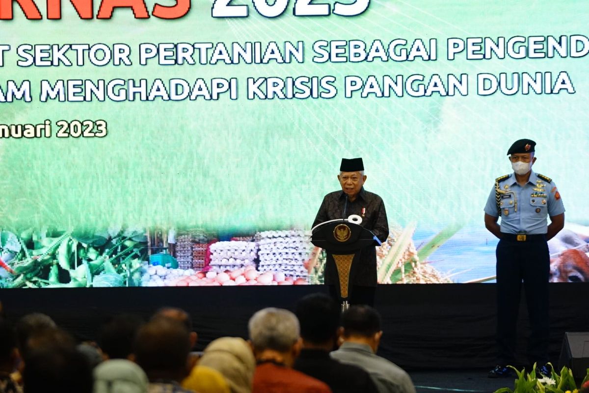 Wakil Presiden (Wapres) Republik Indonesia (RI) Ma?ruf Amin saat membuka kegiatan Rapat Kerja Nasional (Rakernas) Pembangunan Pertanian Tahun 2023 di Hotel Bidakara, Jakarta, Rabu (25/1/2023).

