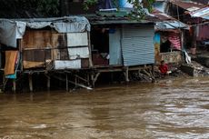 Kilas Balik Program Normalisasi Sungai Jakarta, Dimulai Era Jokowi hingga Dihapus Era Anies