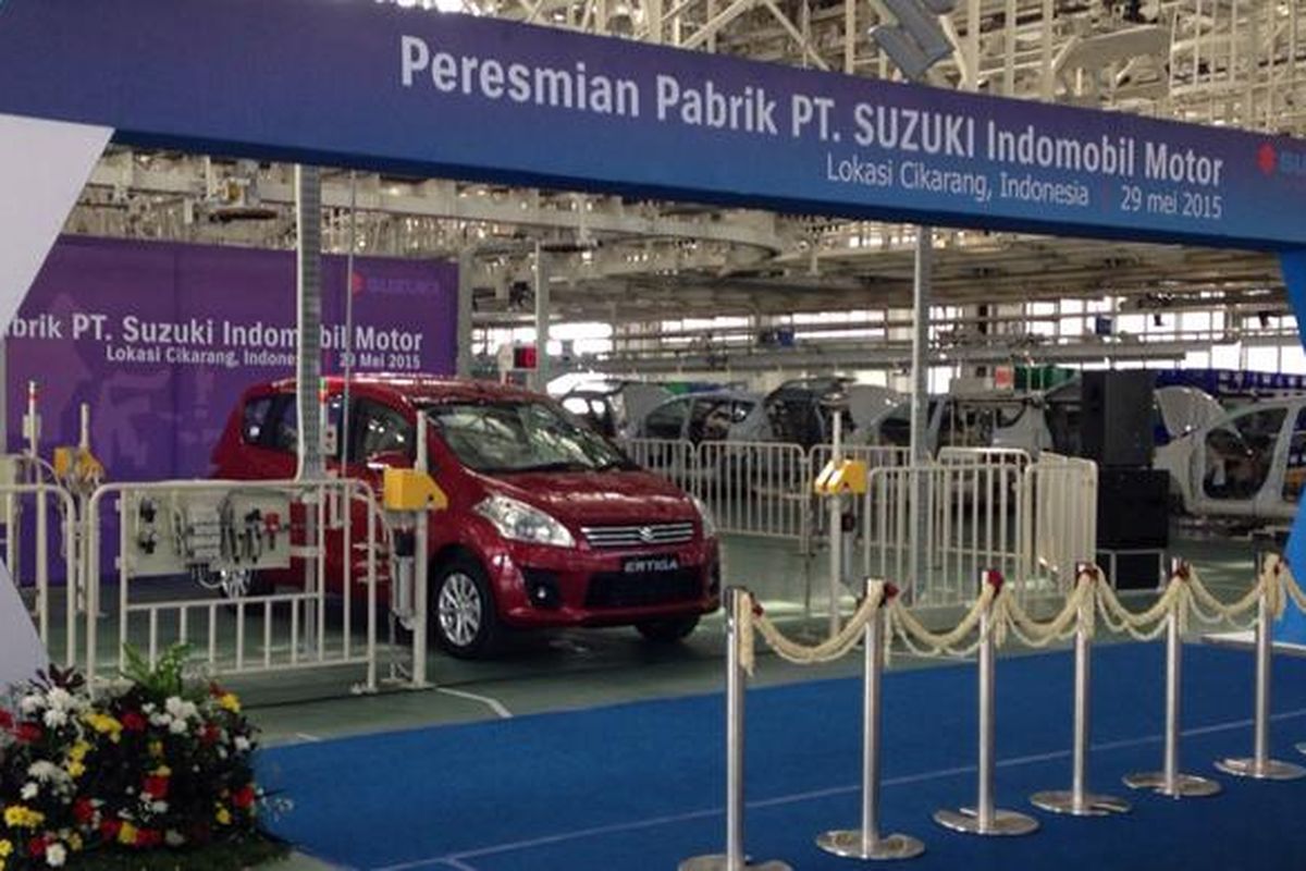 Pabrik Suzki Indomobil Sales di Cikarang, Bekasi, Jawa Barat, diresmikan Jumat (29/5/2015).