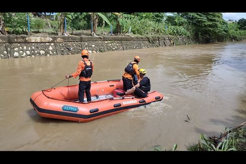 Bermain di Sungai yang Banjir, Bocah 6 Tahun Hilang Terseret Arus