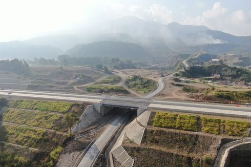 Jalan Tol Cisumdawu Beroperasi Penuh Awal Juli 2023