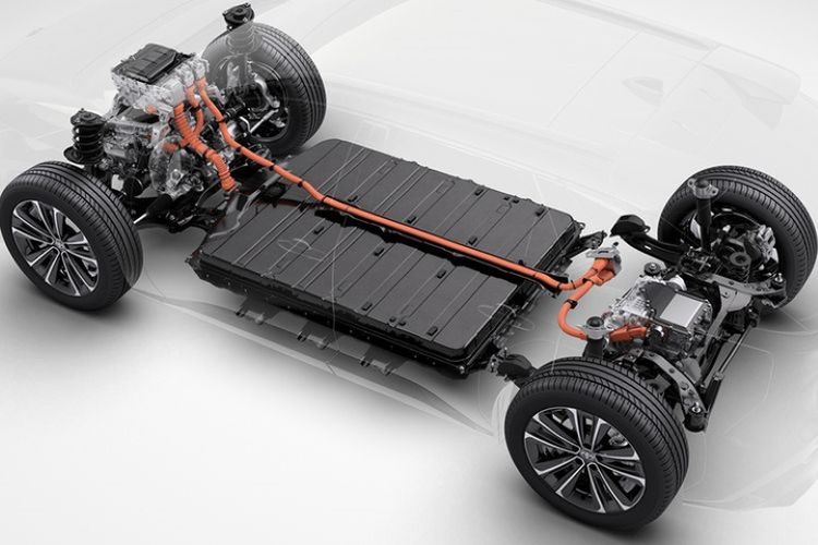 Baterai mobil listrik Toyota bZ4X. 