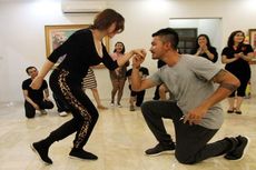 Rio Dewanto Tertantang Flamenco dan Salsa
