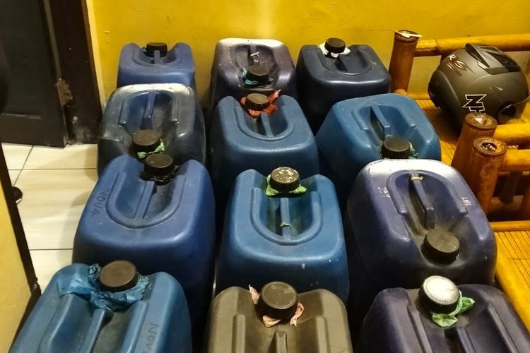 Penimbun BBM Subsidi di Ngada Ditangkap, Pelaku Masuk Hutan untuk Kuras Tangki