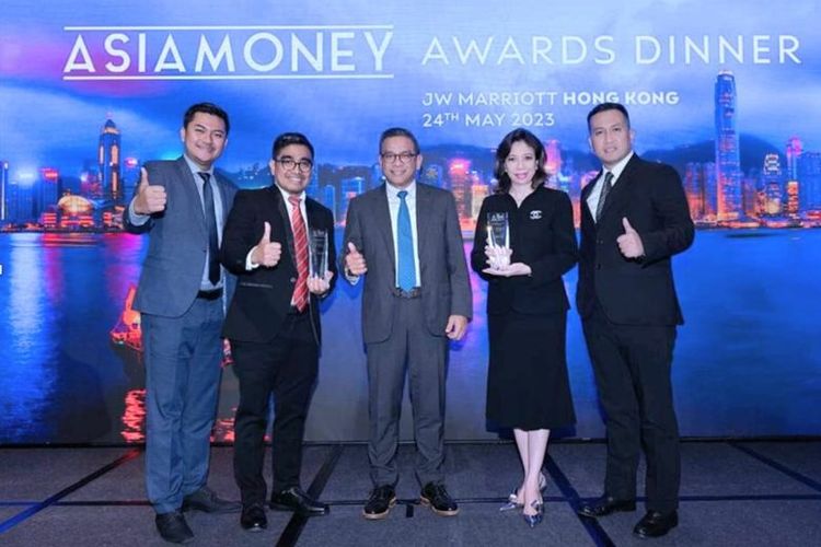 BRI mendapatkan penghargaan dari Asiamoney Trade Finance Survey 2023 sebagai peringkat pertama market leader 2023 di Indonesia. 
