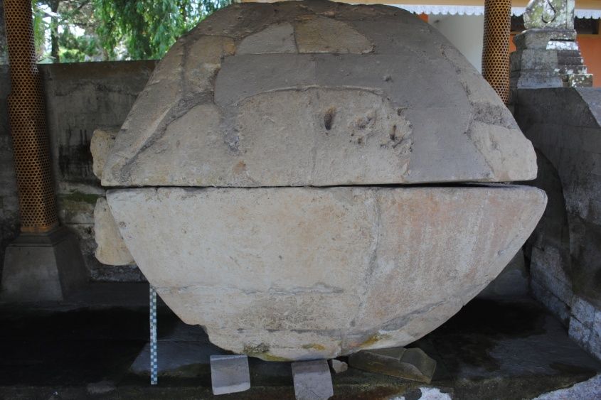 Arkeolog Temukan Sarkofagus Era Romawi Berusia 2.000 Tahun di Gaza