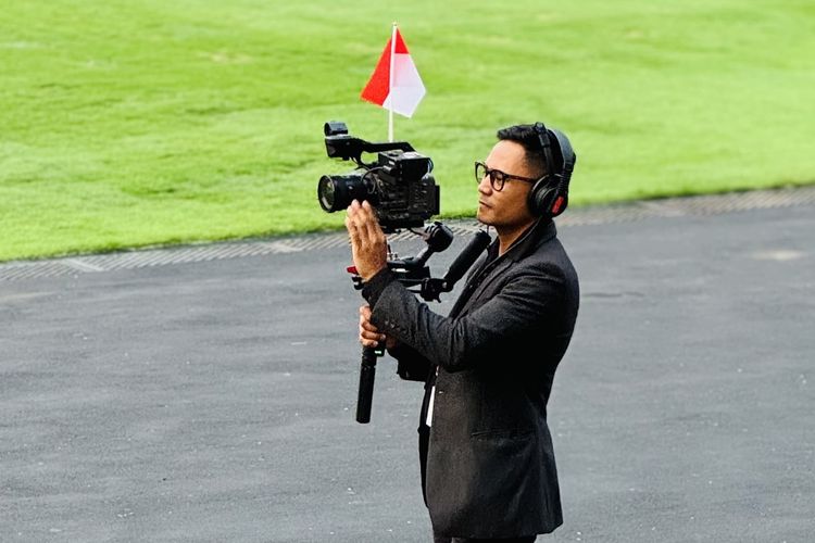 Tak Ada Retake, Begini Tegangnya Kameramen Saat Mengabadikan Pengibaran Bendera di Istana