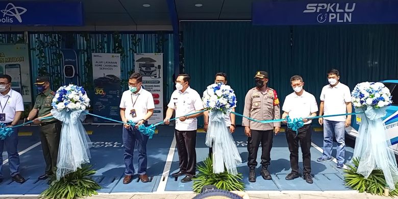 Peresmia SPKLU PLN di Aeropolis Tangerang, Banten