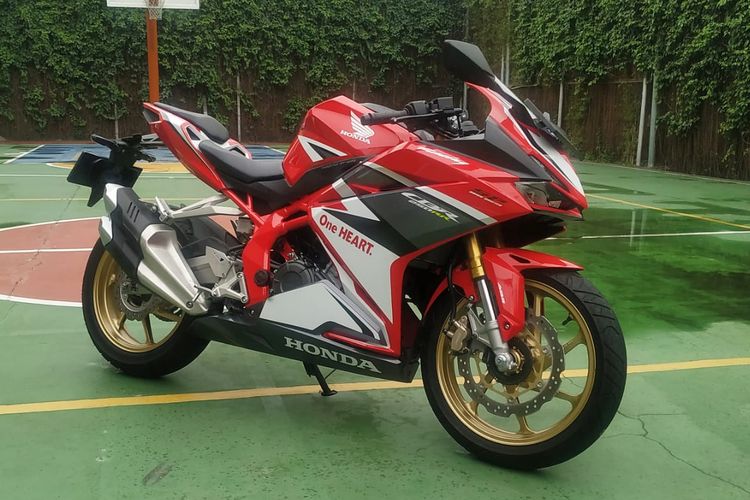 Full fairing deals cbr250rr