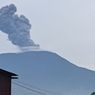 Gunung Marapi Kembali Erupsi Malam Ini, Warga Rasakan Dentuman Keras