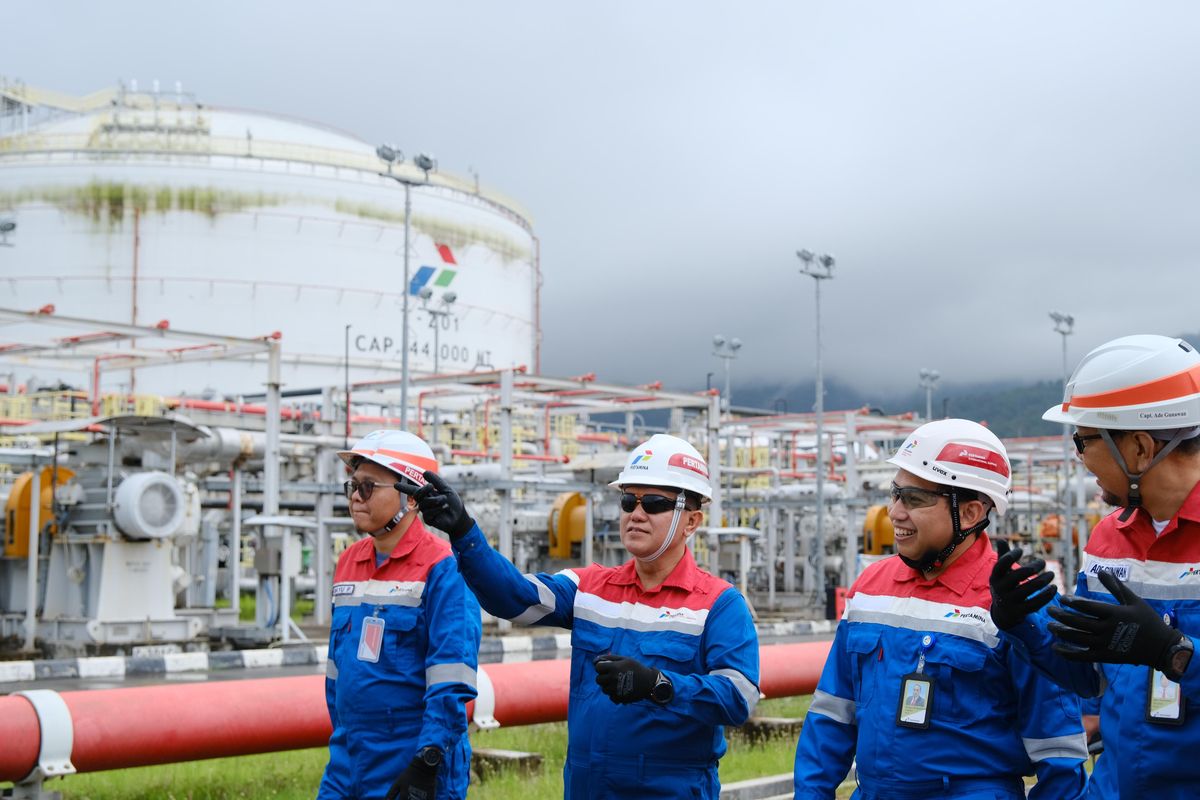 Terminal LPG Tanjung Sekong yang menjadi tulang punggung 40 persen kebutuhan LPG Nasional, dibuat lebih hijau dan berkelanjutan dengan pemasangan teknologi baru.