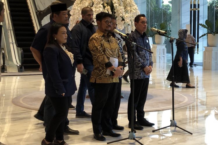 Menteri Pertanian Syahrul Yasin Limpo di Nasdem Tower, Gondangdia, Menteng, Jakarta, Kamis (5/10/2023). 