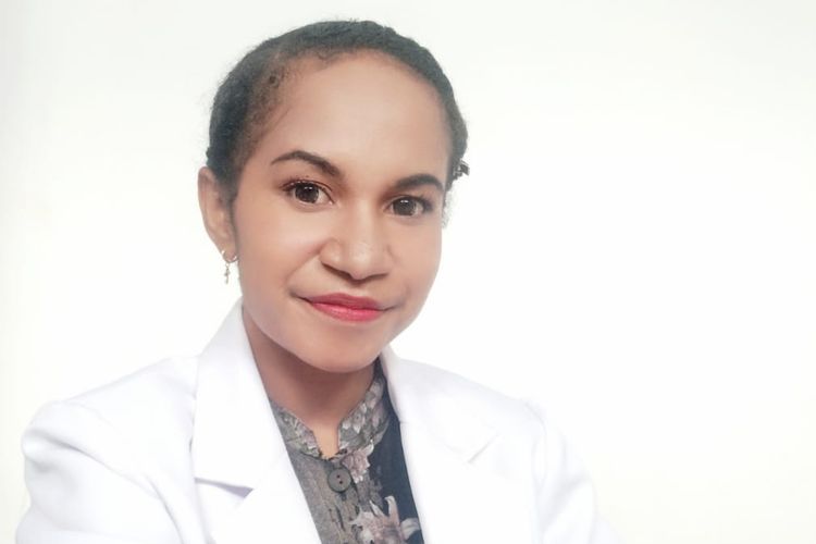 Chorlance, Gadis Papua Jadi Dokter Melalui Beasiswa ADik