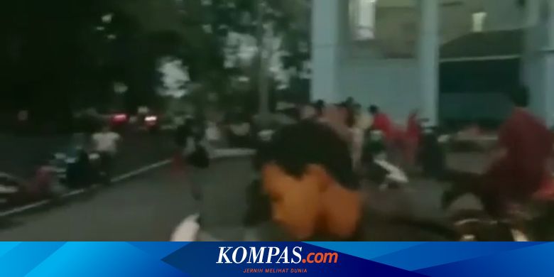 Berita Harian Gempa-besar Terbaru Hari Ini - Kompas.com