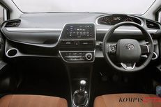Indikator Darurat pada Toyota Sienta