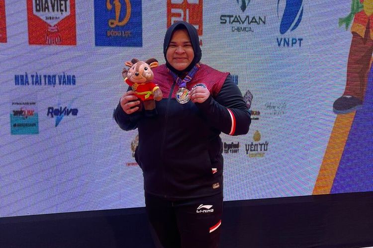 Lifter asal Kabupaten Aceh Utara, Provinsi, Nurul Akmal berhasil meraih medali perak untuk cabang olahraga angkat besi dalam perhelatan Sea Games yang berlangsung di Vietnam.