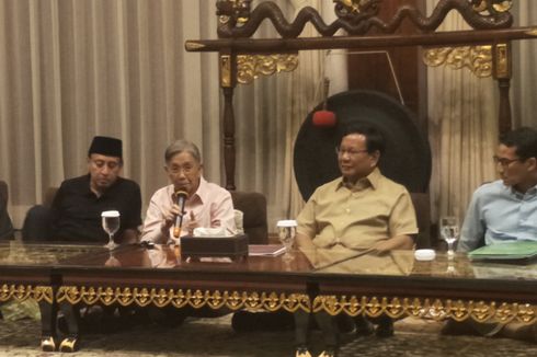 Kwik Kian Gie: Tak Ada Reaksi dan Satu Kata Pun dari Pak Jokowi...