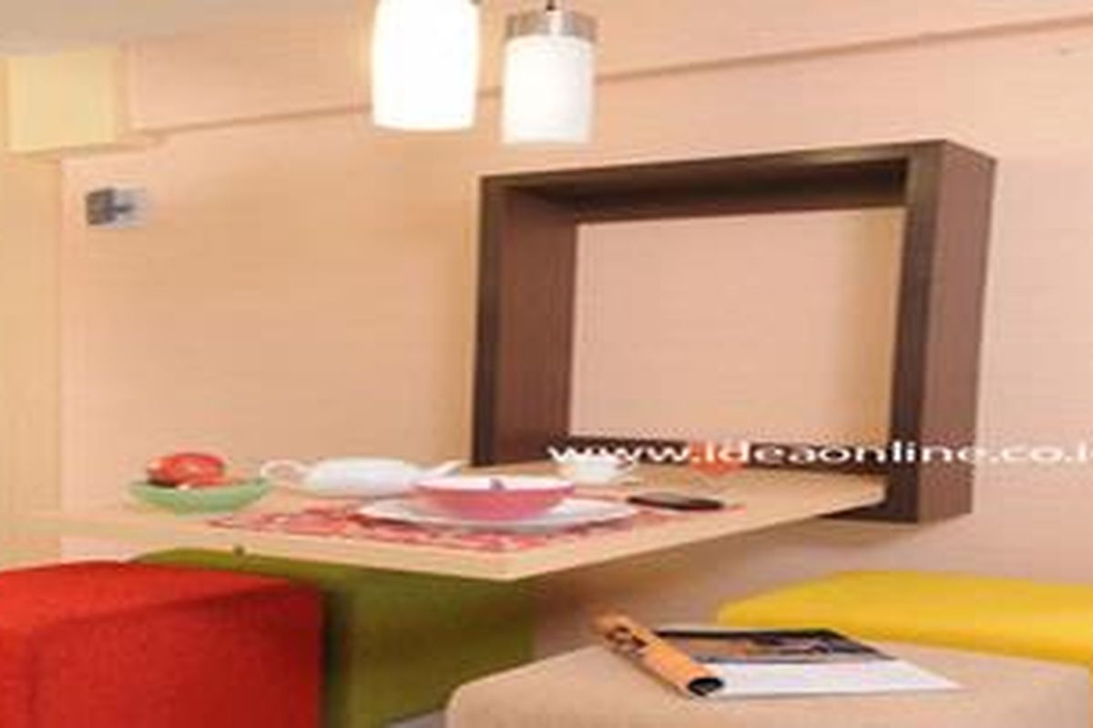 Sim Salabim! Meja Makan Pun Hilang