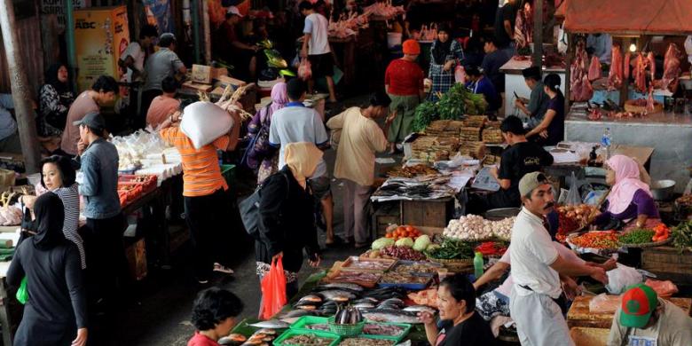 Warga Sesalkan Harga Sembako Masih Tinggi