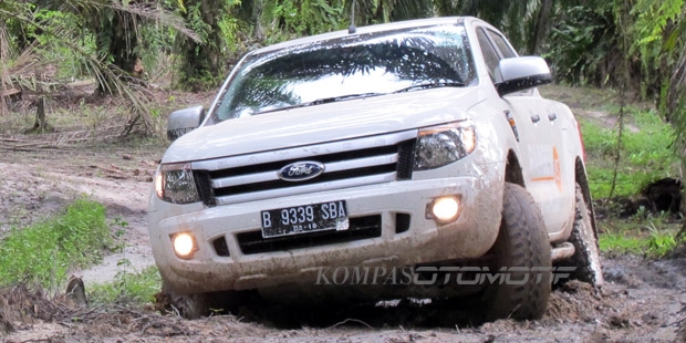 All-New Ford Ranger: Garang Namun Senyaman Sedan