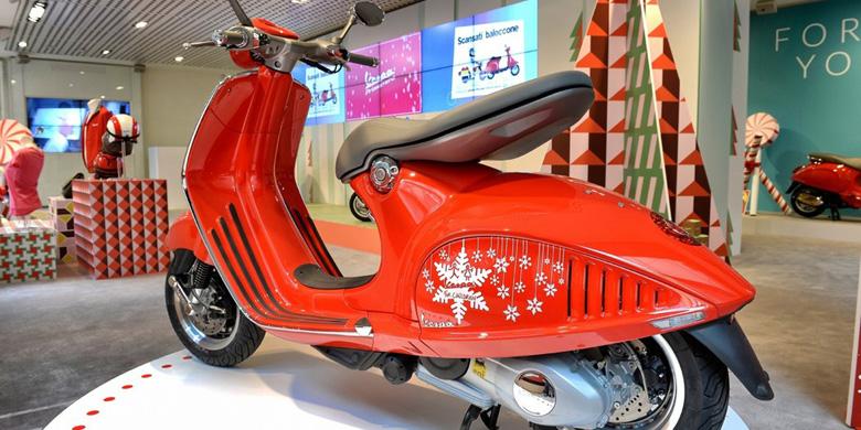 Vespa 946 Edisi Natal Kompas Com