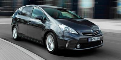 Kelahiran Toyota Prius Generasi Baru Tertunda 